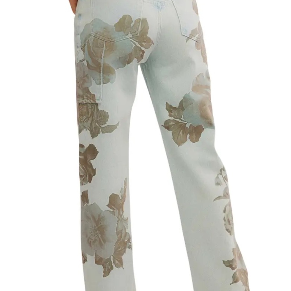 We the Free Tinsley Baggy High Rise Straight Leg  Floral Jeans NWT size 26 - Picture 4 of 6